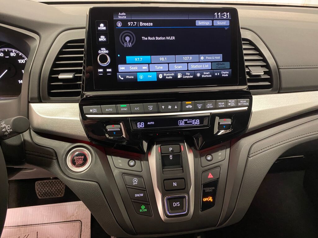 2026 HONDA Odyssey Sport-L Radiant Red Metallic II at Honda North