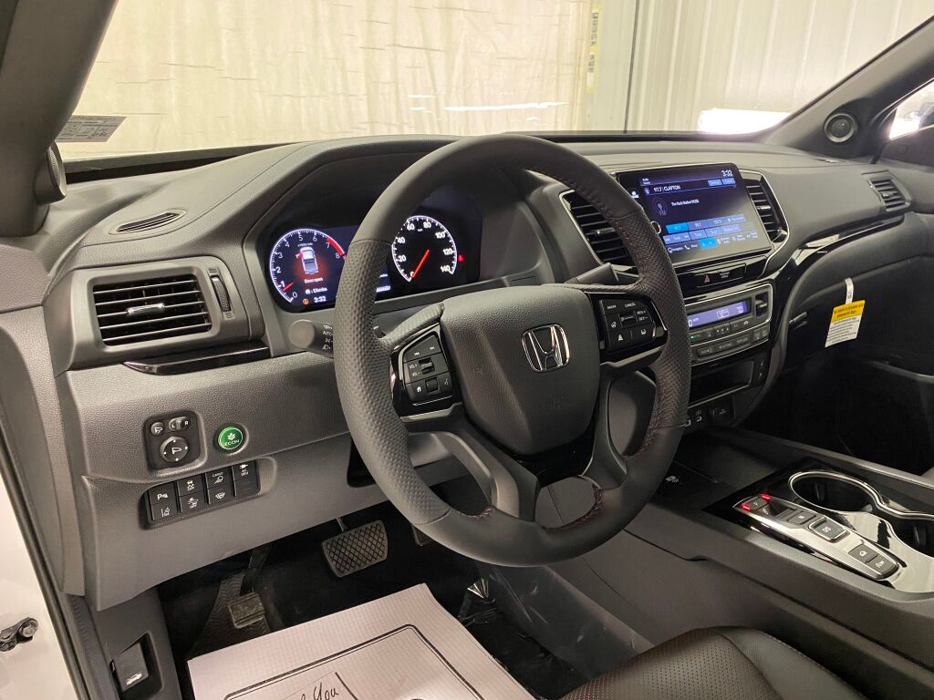 2026 HONDA Ridgeline Black Edition Platinum White Pearl at Honda North