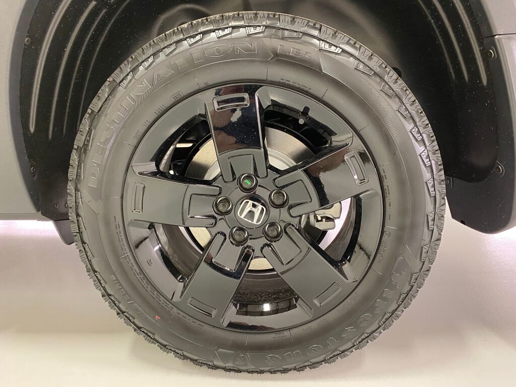 2026 HONDA Ridgeline Black Edition Platinum White Pearl at Honda North