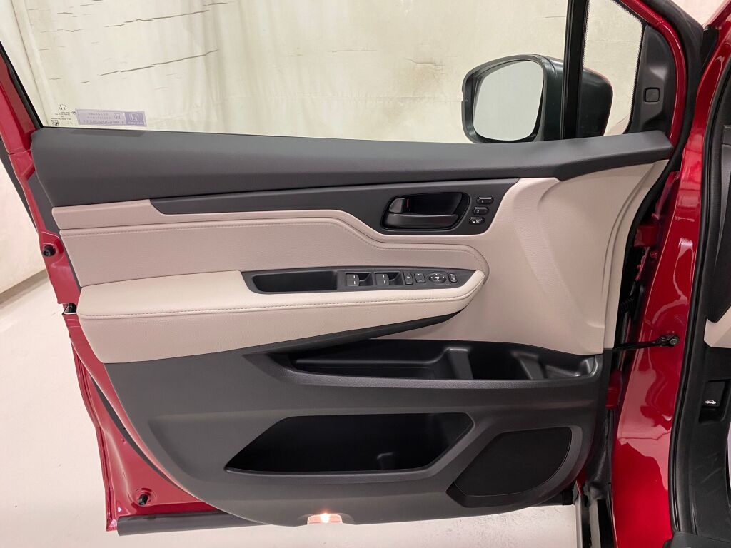 2026 HONDA Odyssey EX-L Radiant Red Metallic II at Honda North