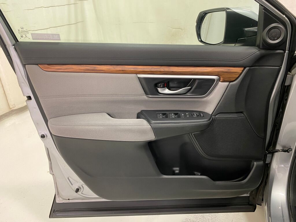 2020 Honda CR-V EX Lunar Silver Metallic at Bob Ruth Ford