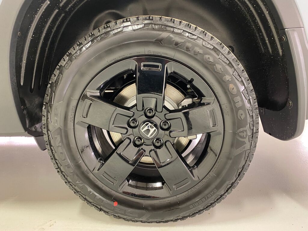 2026 HONDA Ridgeline Black Edition Sonic Gray Pearl at Honda North