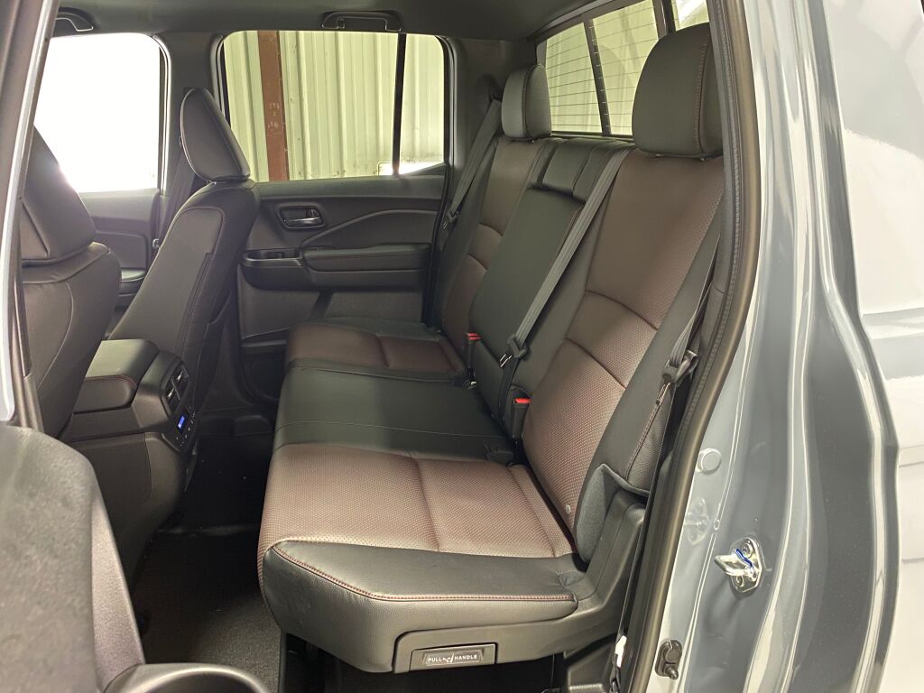2026 HONDA Ridgeline Black Edition Sonic Gray Pearl at Honda North