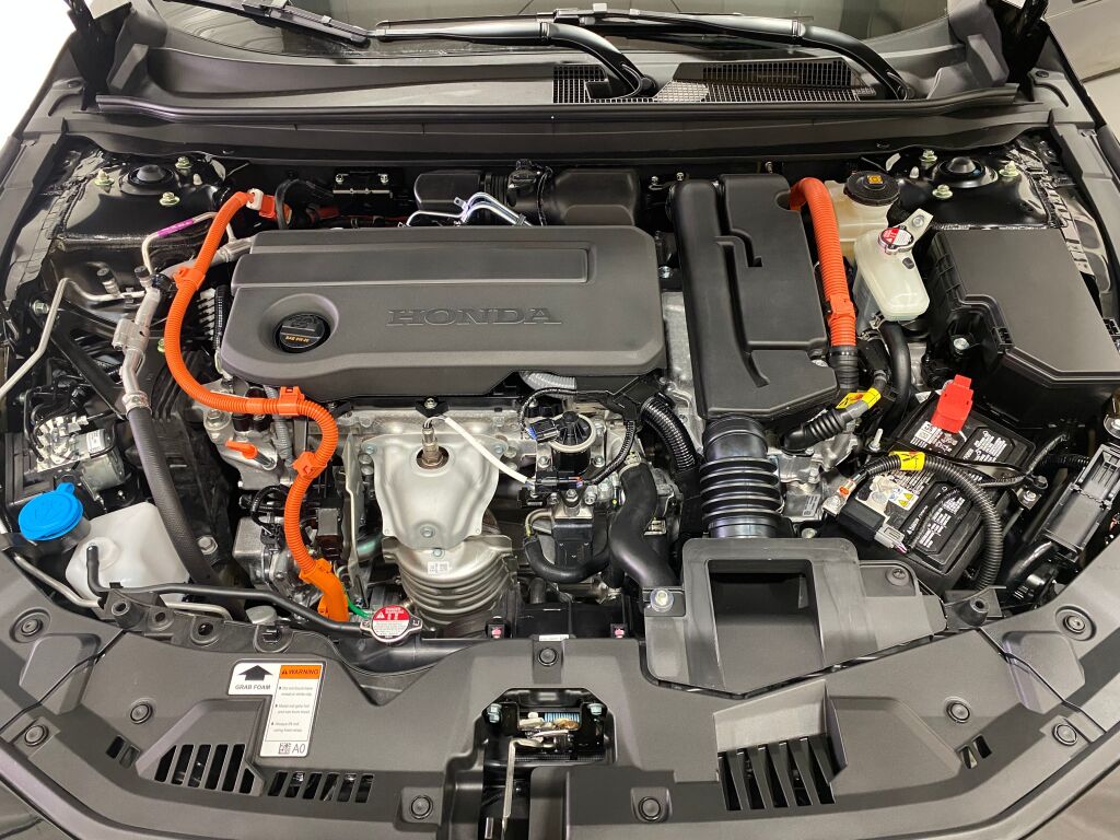 2025 HONDA Accord Hybrid Sport-L Crystal Black Pearl at Honda North