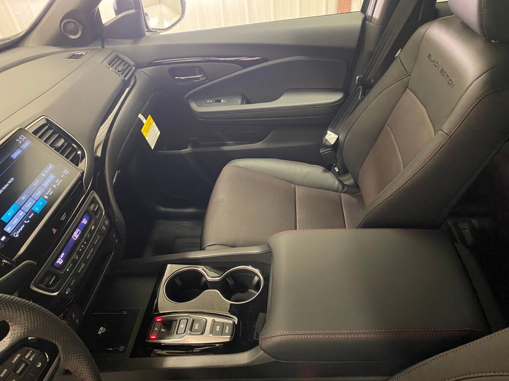 2026 HONDA Ridgeline Black Edition Sonic Gray Pearl at Honda North