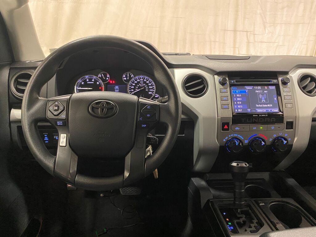 2016 Toyota Tundra SR5 - 2