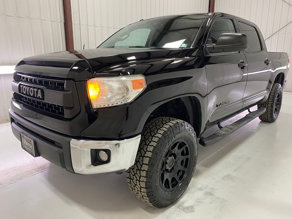 2016 Toyota Tundra SR5 - 3