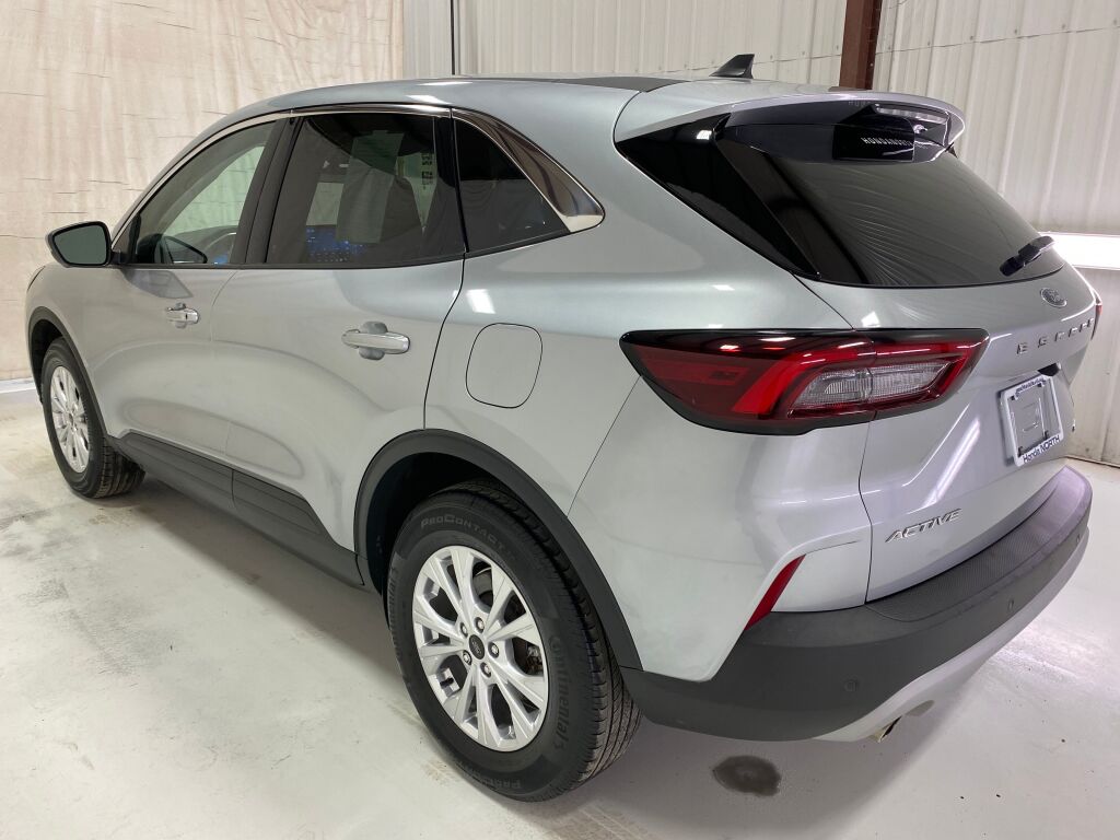 2023 Ford Escape Active - 5