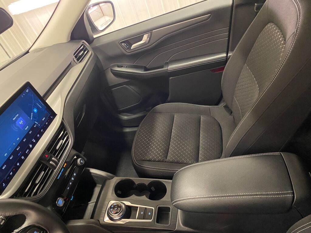 2023 Ford Escape Active Iconic Silver Metallic at Phil Fitts Ford