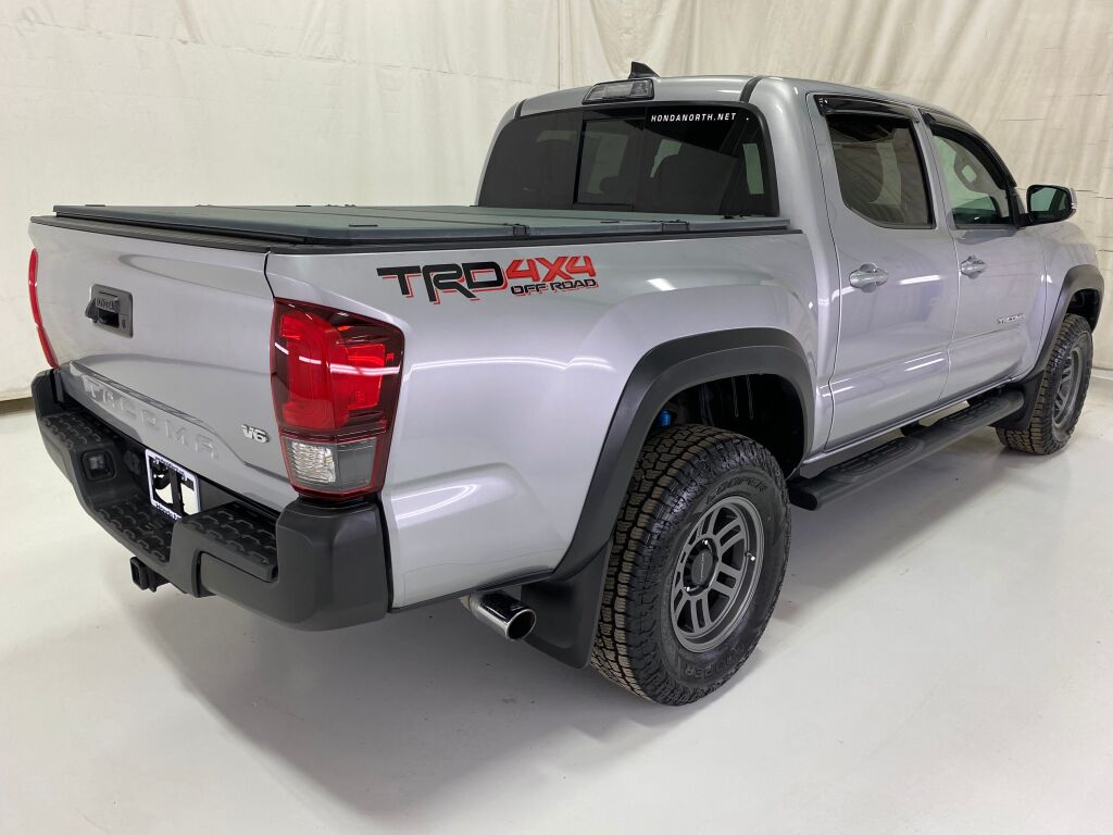 2018 Toyota Tacoma TRD Off-Road - 6
