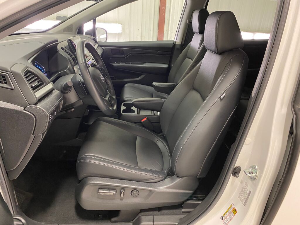 2023 Honda Odyssey EX-L Platinum White Pearl at Auto Express Mitsubishi