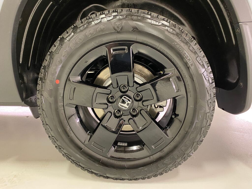 2026 Honda Ridgeline Black Edition SONIC GRAY at Honda North