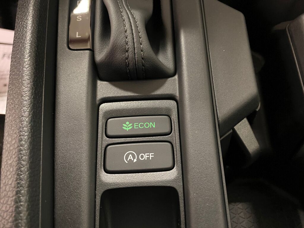 2026 HONDA Accord Sedan SE Crystal Black Pearl at Honda North