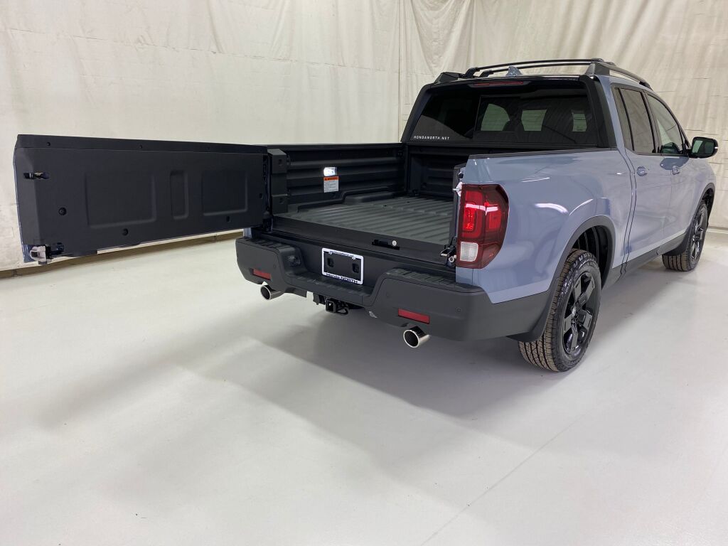 2026 Honda Ridgeline Black Edition SONIC GRAY at Honda North