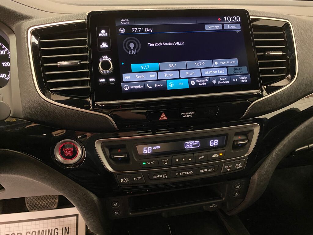 2026 Honda Ridgeline Black Edition SONIC GRAY at Honda North