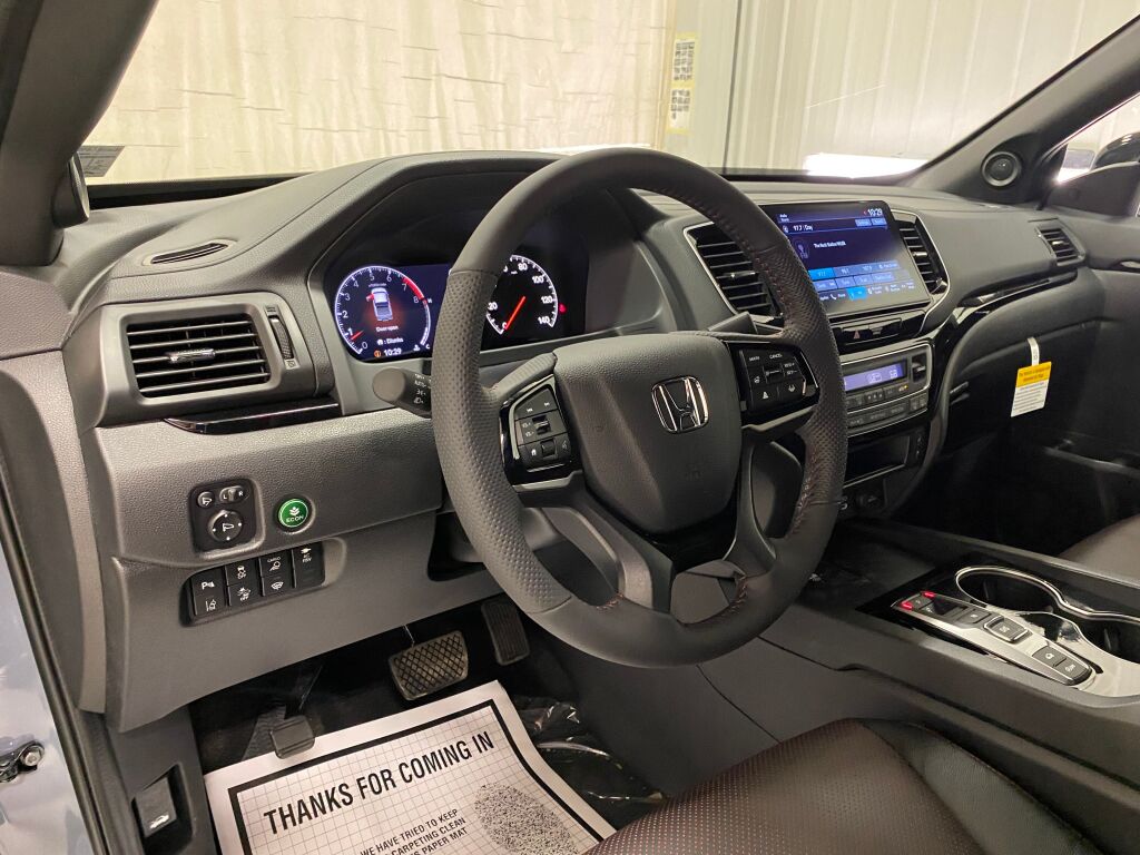 2026 Honda Ridgeline Black Edition SONIC GRAY at Honda North
