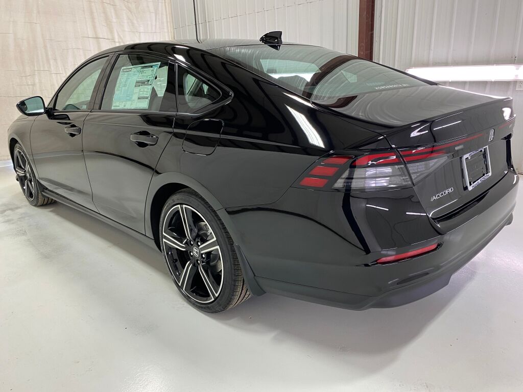 2026 HONDA Accord Sedan SE Crystal Black Pearl at Honda North