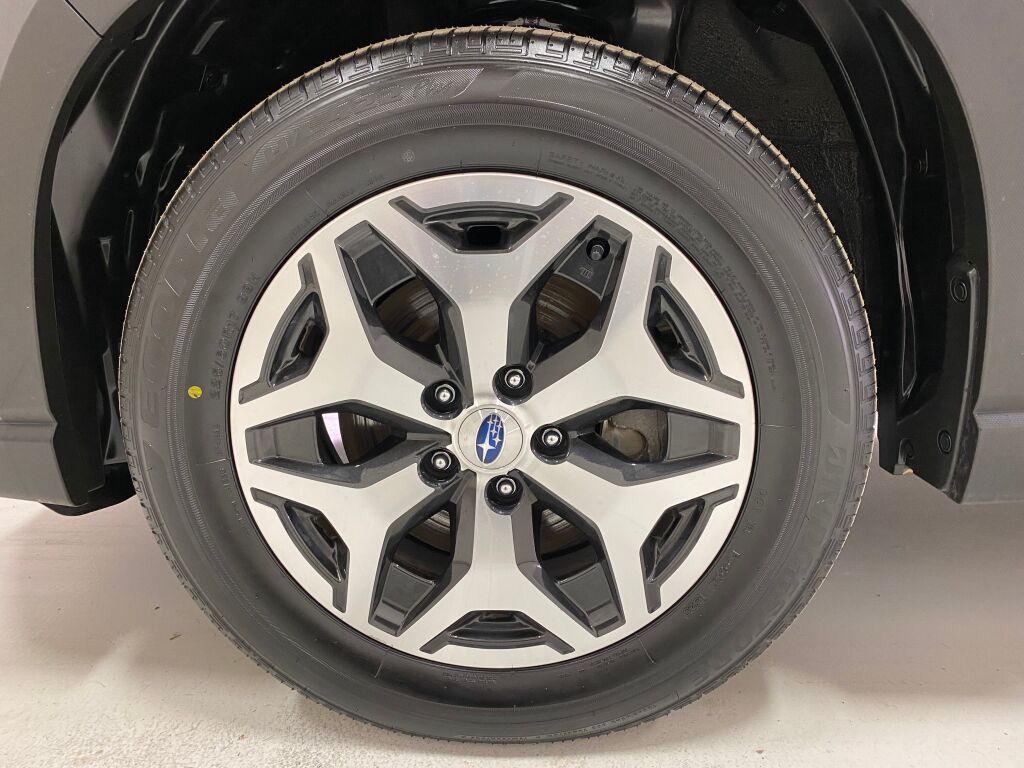 2022 Subaru Forester Premium - 11