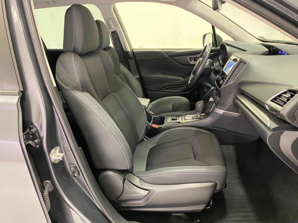 2022 Subaru Forester Premium - 8