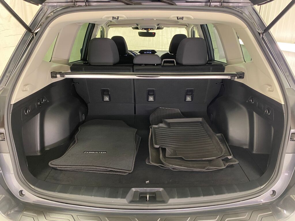 2022 Subaru Forester Premium Magnetite Gray Metallic at Rafferty Subaru