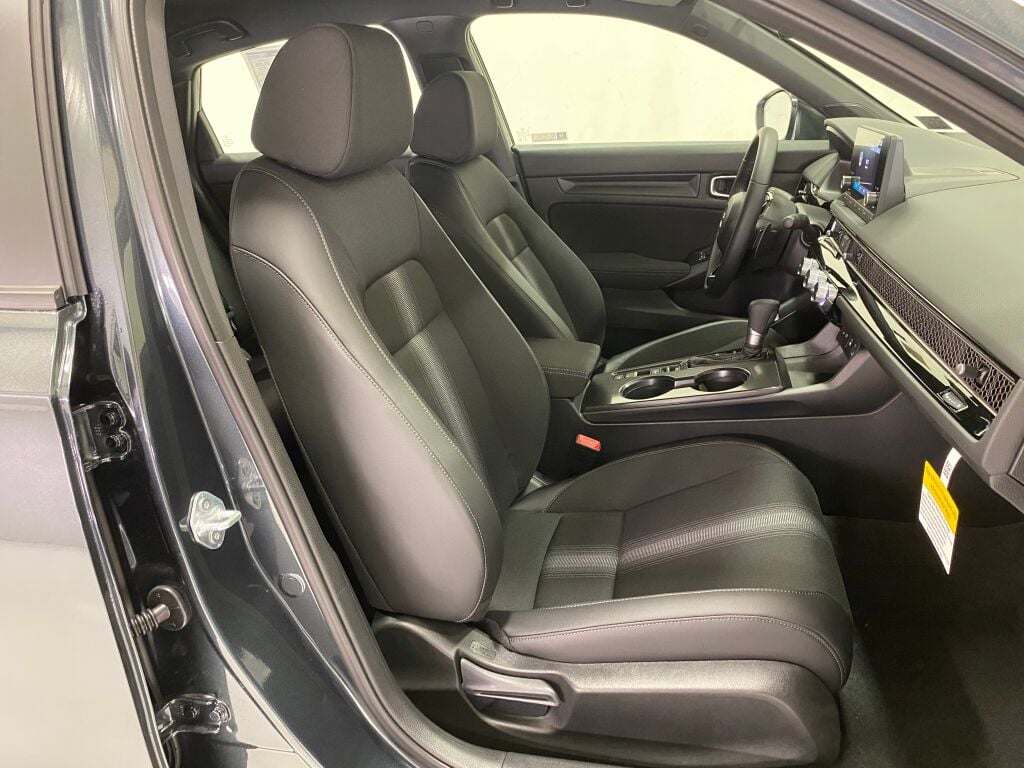 2026 HONDA Civic Hatchback Sport Meteorite Gray Metallic at Honda North