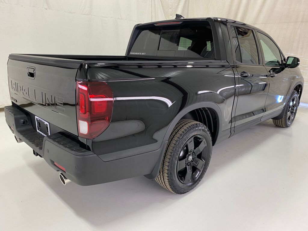 2026 Honda Ridgeline Black Edition CRYSTAL BLACK at Honda North