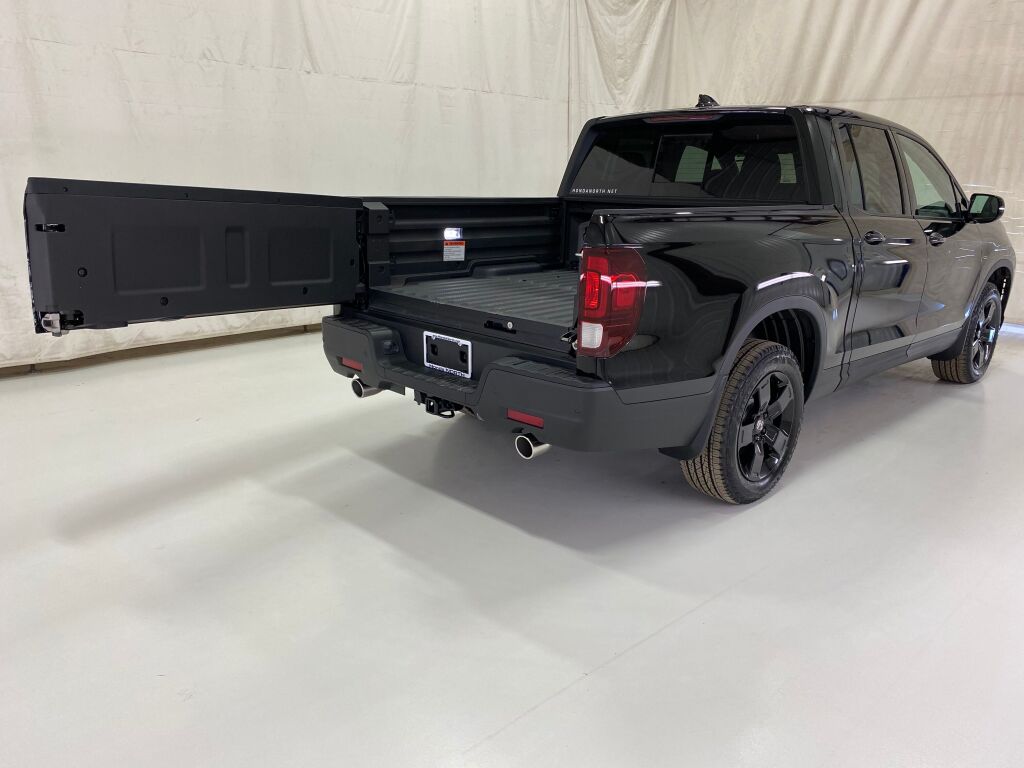 2026 Honda Ridgeline Black Edition CRYSTAL BLACK at Honda North