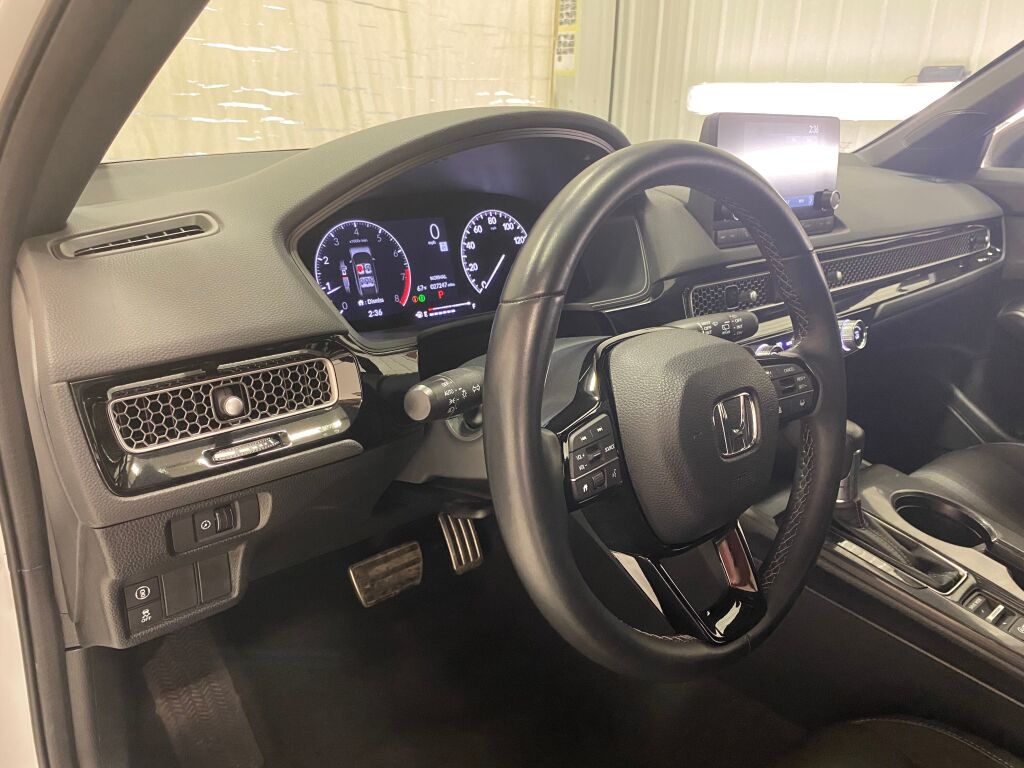 2023 Honda Civic Sport - 10