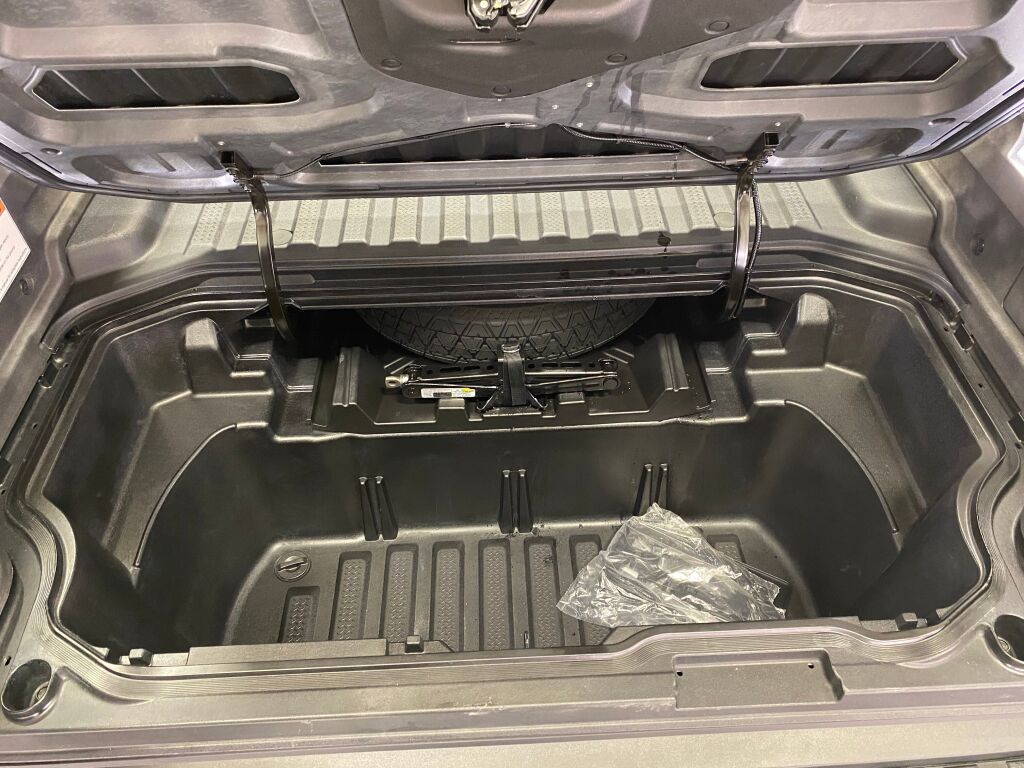 2023 Honda Ridgeline Black Edition Crystal Black Pearl at Auto Express Mitsubishi
