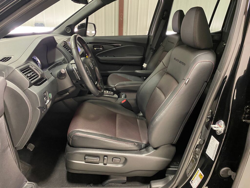 2023 Honda Ridgeline Black Edition Crystal Black Pearl at Auto Express Mitsubishi