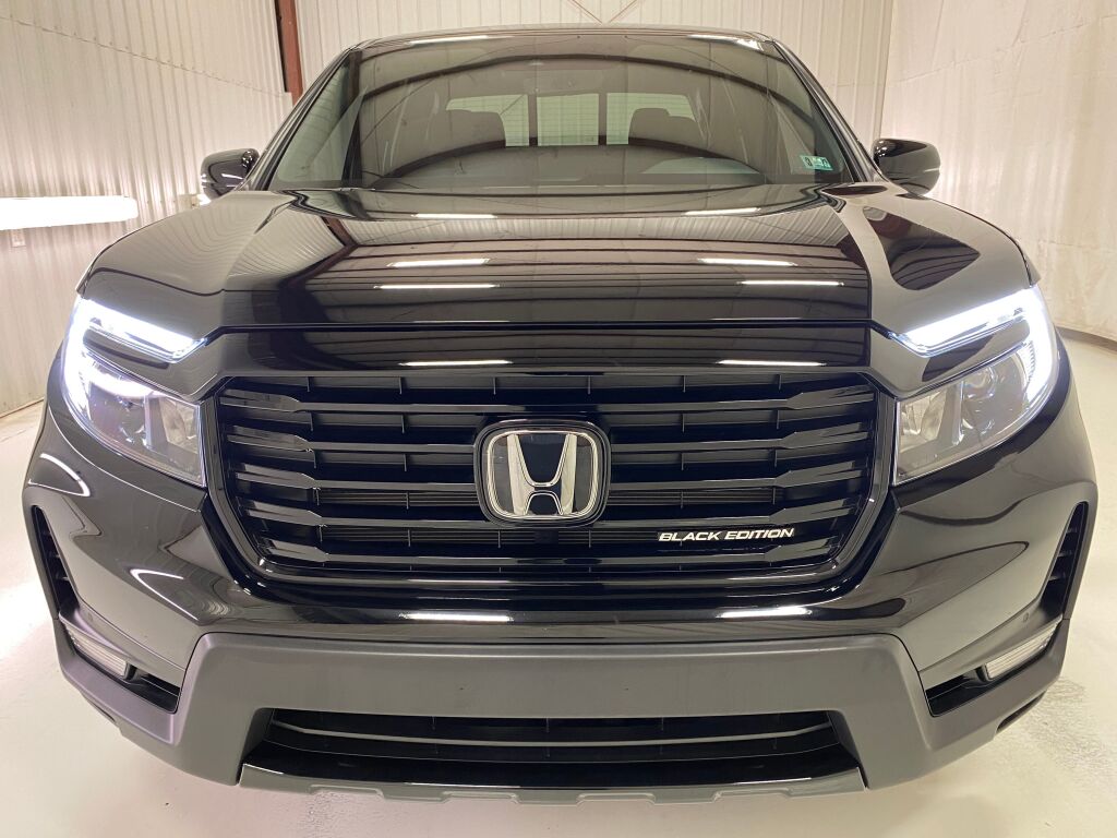 2023 Honda Ridgeline Black Edition Crystal Black Pearl at Auto Express Mitsubishi