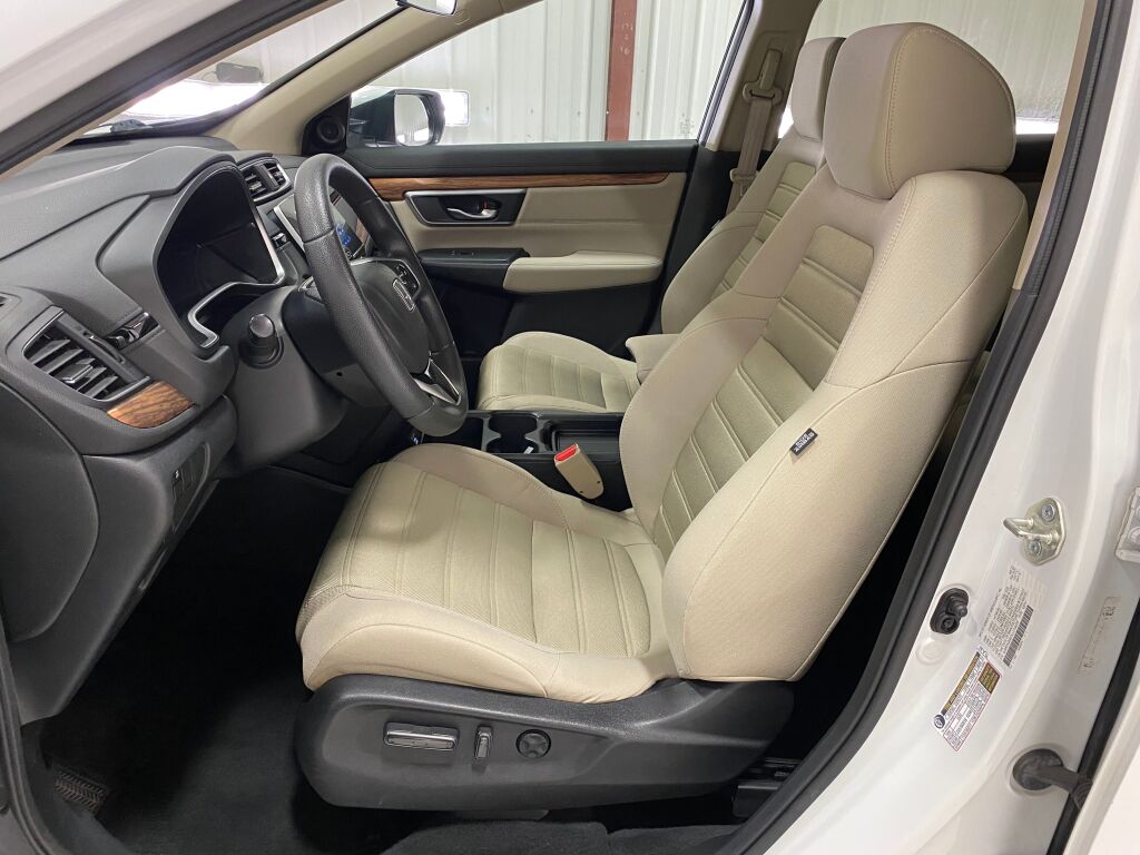 2020 Honda CR-V EX Platinum White Pearl at Bob Ruth Ford