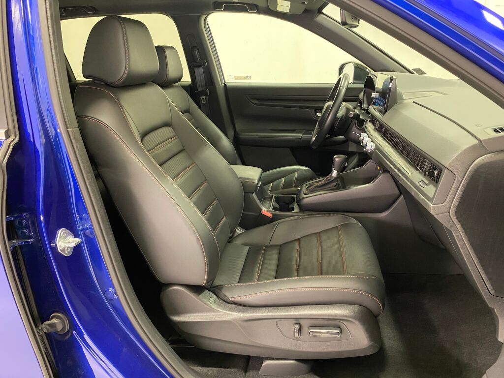 2024 Honda CR-V Hybrid Sport-L Still Night Pearl at Auto Express Mitsubishi