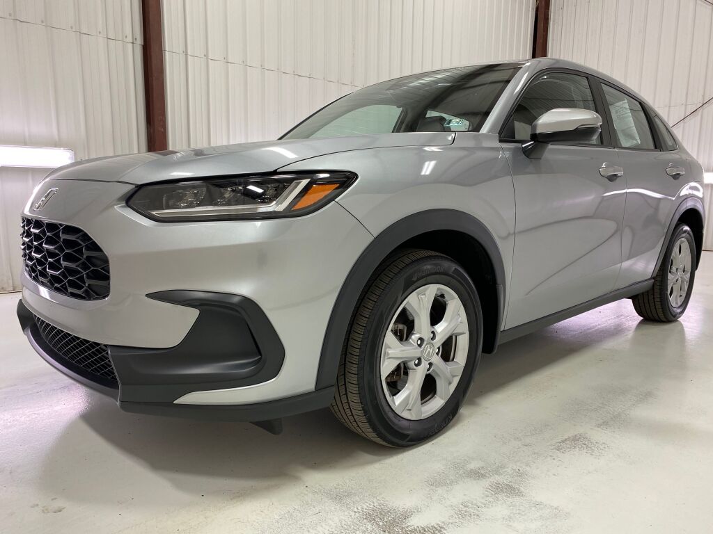 2024 Honda HR-V LX Lunar Silver Metallic at Honda North