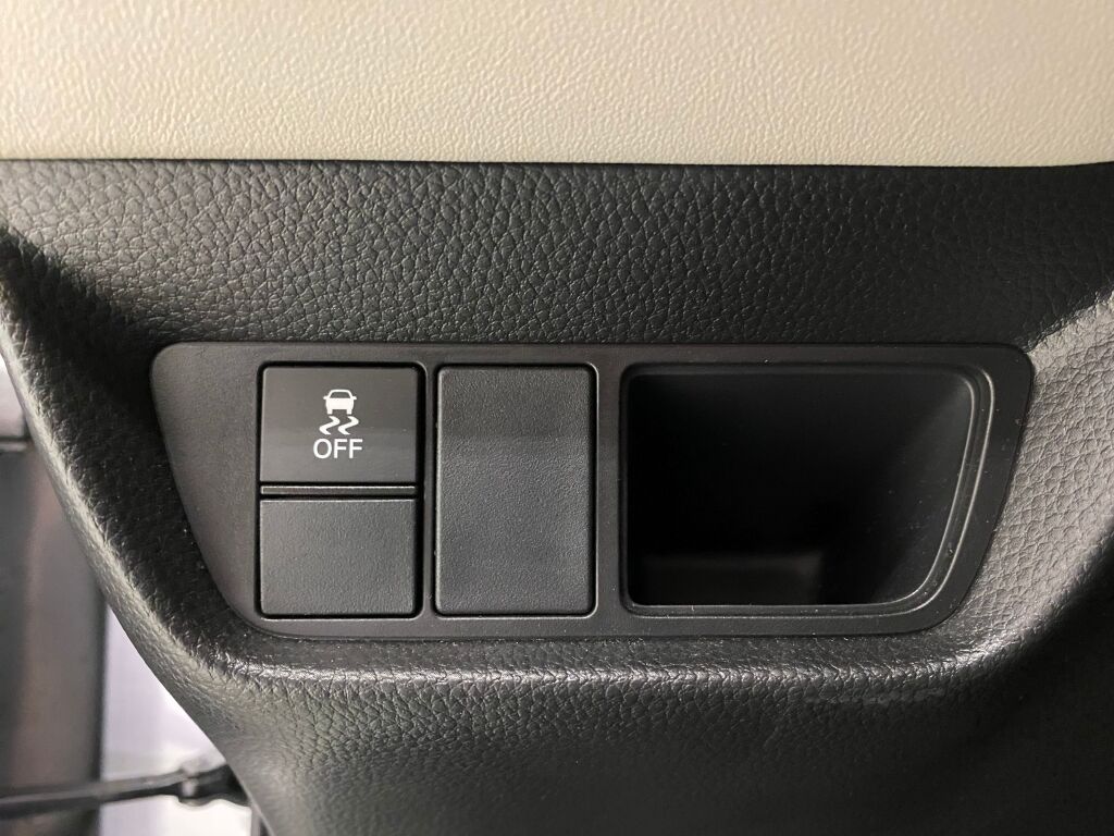 2024 Honda HR-V LX Lunar Silver Metallic at Honda North
