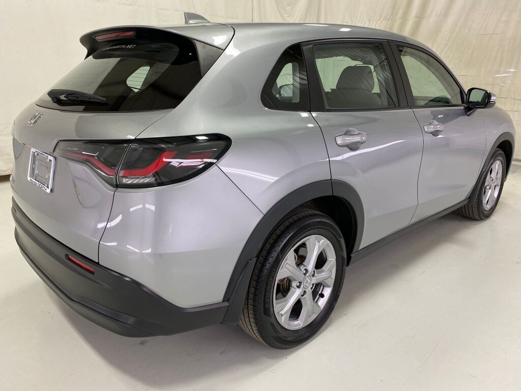 2024 Honda HR-V LX Lunar Silver Metallic at Honda North