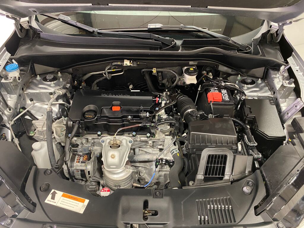 2024 Honda HR-V LX Lunar Silver Metallic at Honda North
