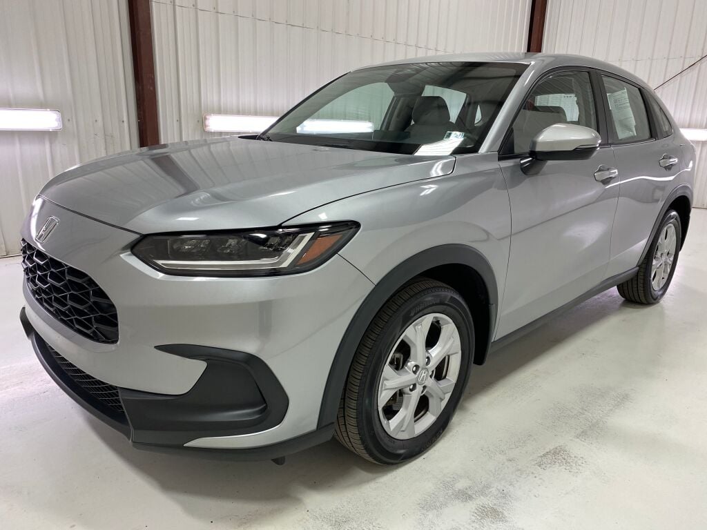 2024 Honda HR-V LX Lunar Silver Metallic at Honda North
