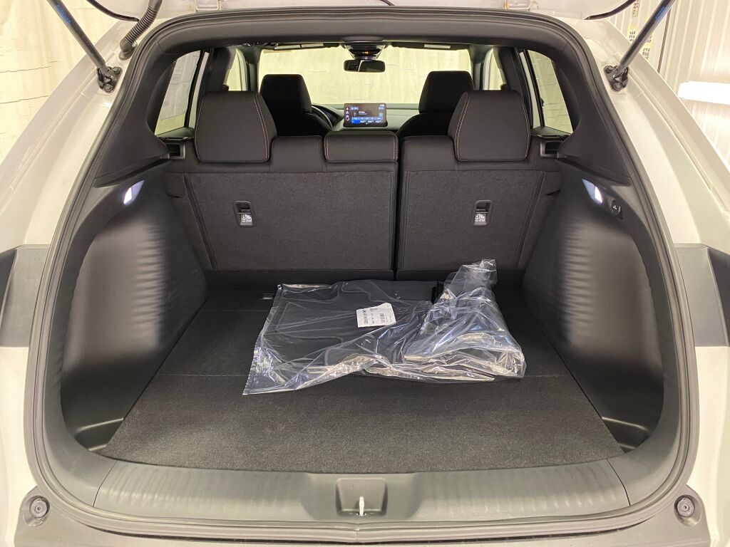 2026 Honda HR-V Sport - 8