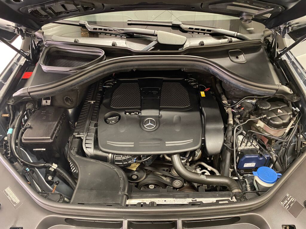 2015 Mercedes-Benz M-Class ML 350 Steel Gray Metallic at John Sisson Motors