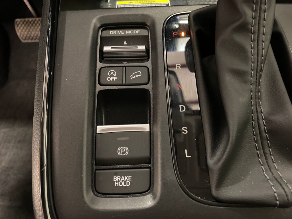 2024 Honda CR-V EX-L Platinum White Pearl at Honda North
