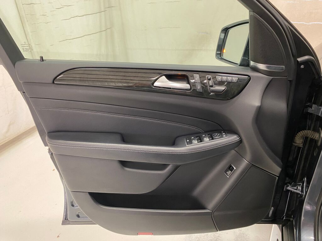 2015 Mercedes-Benz M-Class ML 350 Steel Gray Metallic at John Sisson Motors