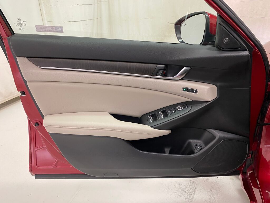 2020 Honda Accord EX-L Radiant Red Metallic at Klick Lewis Buick Chevrolet