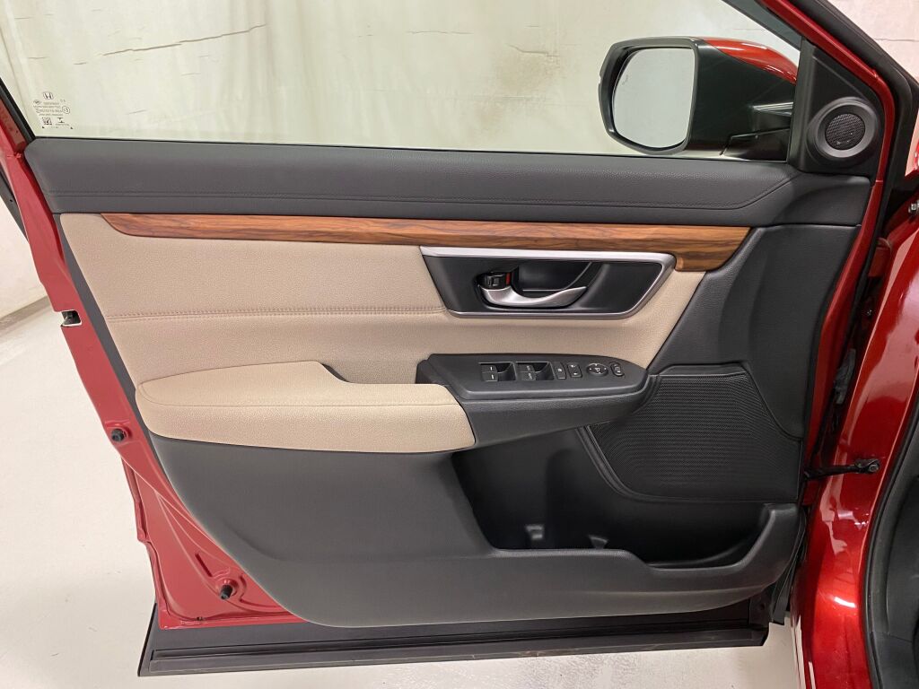 2018 Honda CR-V EX Molten Lava Pearl at Bob Ruth Ford