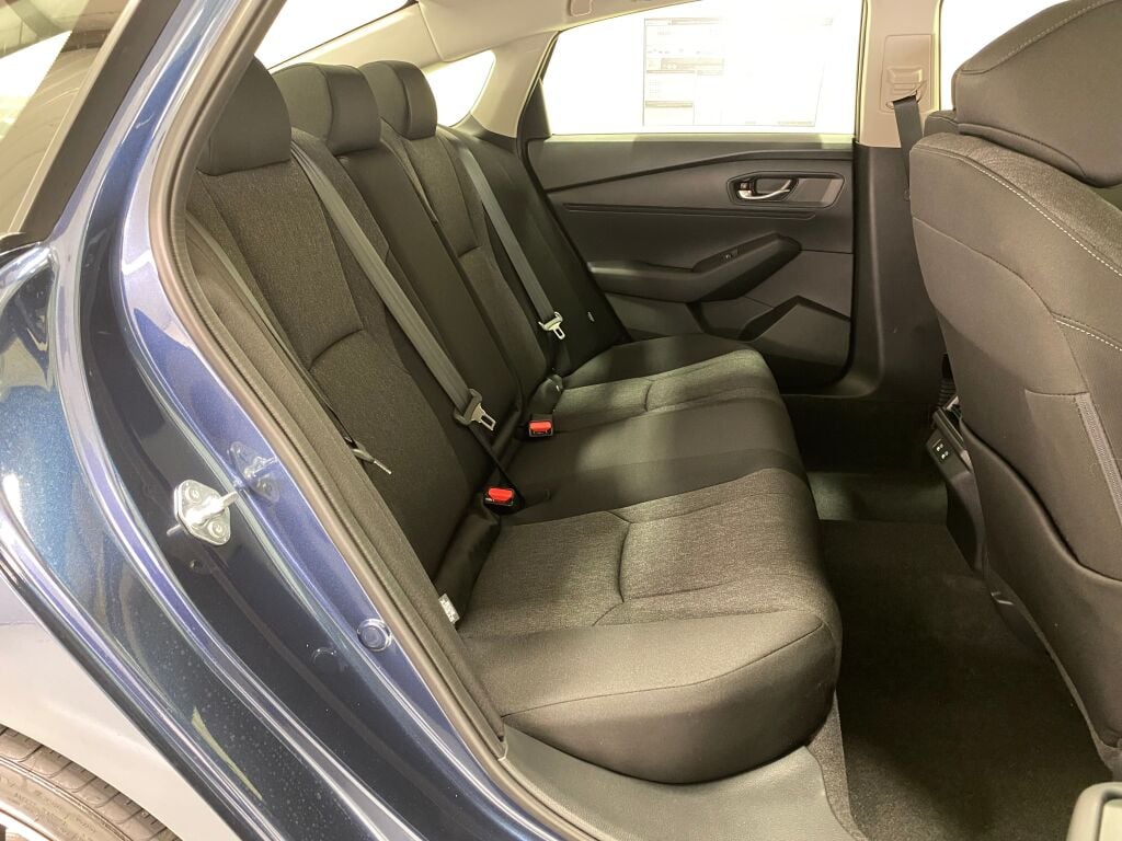 2026 HONDA Accord Sedan SE Canyon River Blue Metallic at Honda North