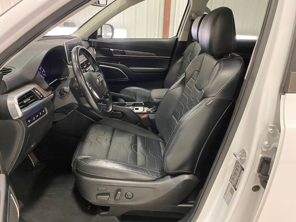 2021 Kia Telluride SX Glacial White Pearl at Phil Fitts Ford