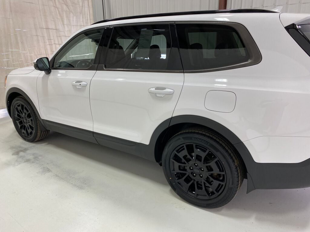 2021 Kia Telluride SX Glacial White Pearl at Phil Fitts Ford