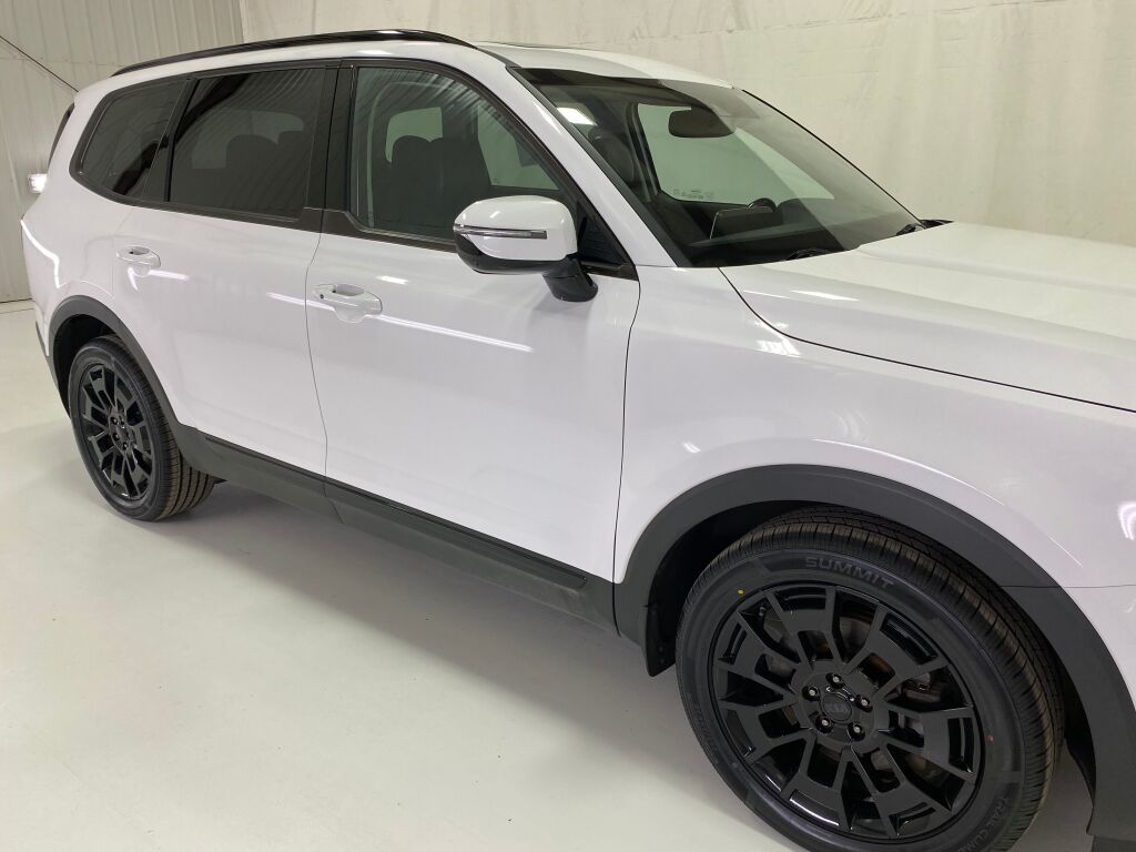 2021 Kia Telluride SX Glacial White Pearl at Phil Fitts Ford