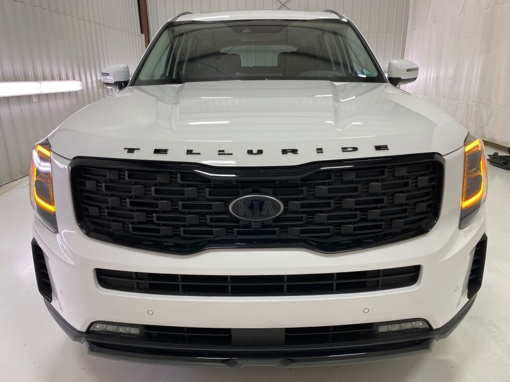 2021 Kia Telluride SX Glacial White Pearl at Phil Fitts Ford