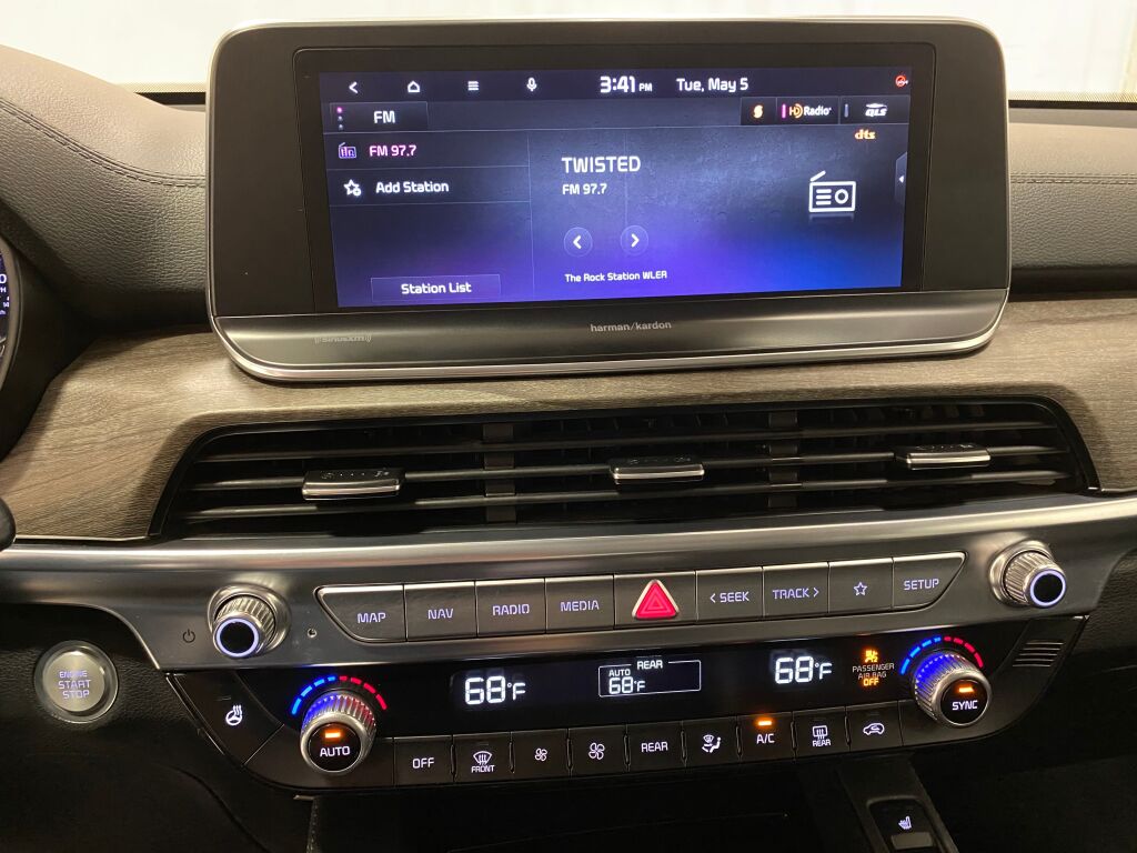 2021 Kia Telluride SX Glacial White Pearl at Phil Fitts Ford